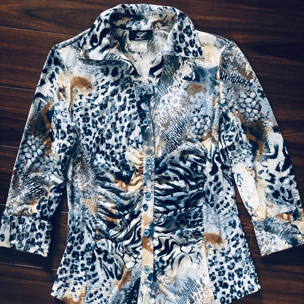 Gorgeous Libra exotic animal skin pattern blouse